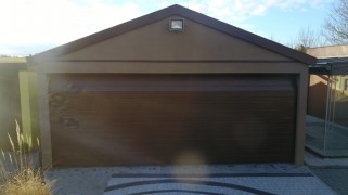 Dupla garaža sa kosom krovu i velika vrata 504x580 cm