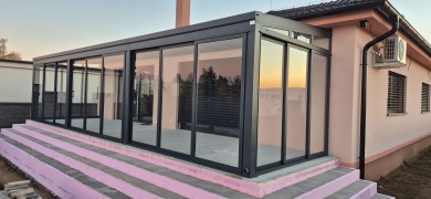 Zani sa staklom, u okviru, za proizvodnju prilagođeni