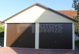 Nošeni dupla garaža sa žbukom i sljemenjak krova