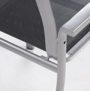 Aluminijska slaganje stolica Nihal